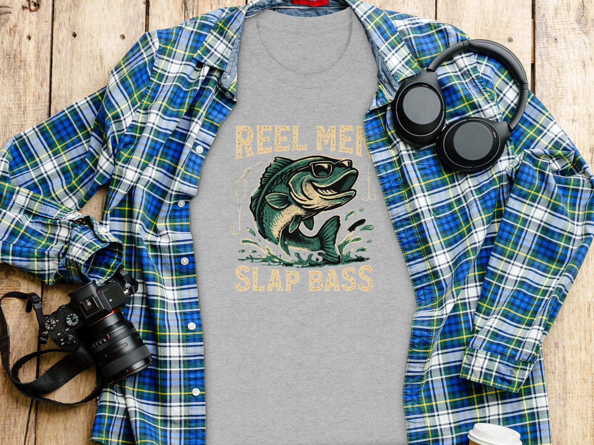 Reel Men Slap Bass Graphic T-Shirt product type